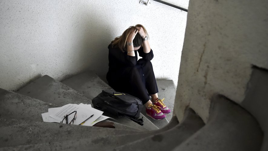 La scène a été filmée par un tiers.