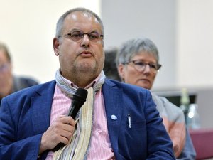 Vincent Poutier, secrétaire de la section PS de Bagnols ville.