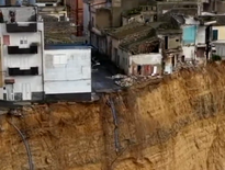 Un effondrement impressionnant.